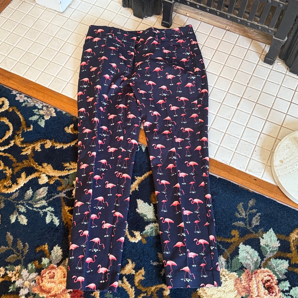 New York & Company Flamingo Patterned crop Pants- worn once- excellent condition
